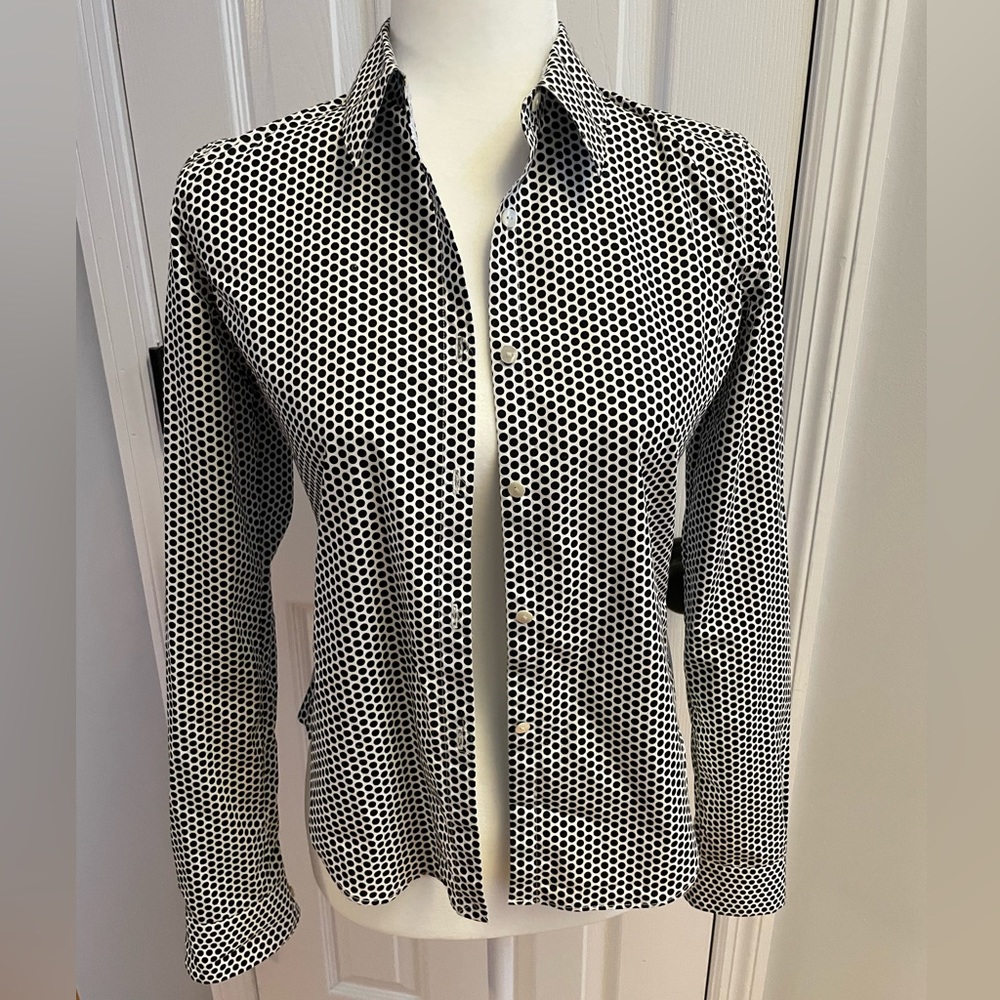 JED Fashions XS Button Up Blouse